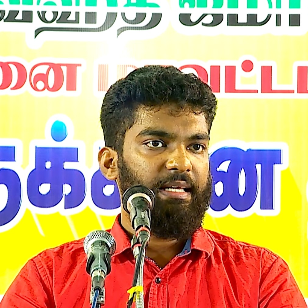 இணைவைத்த நிலையில் இறந்த உறவினருக்கு ஜனாஸா தொழுகை நடத்தலாமா? --- தெளிவுரை : மவ்லவி A.சபீர் அலி MISC இணைவைத்த நிலையில் இறந்த உறவினருக்கு ஜனாஸா தொழுகை நடத்தலாமா? --- தெளிவுரை : மவ்லவி A.சபீர் அலி MISC