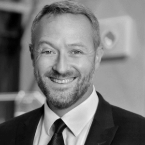 Partnering with Purpose from Cloud Sovereignty to Customer Service: Macquarie and VMware Make an Impact (Part 1) - Guest: Luke Clifton, Group Executive, Macquarie Telecom