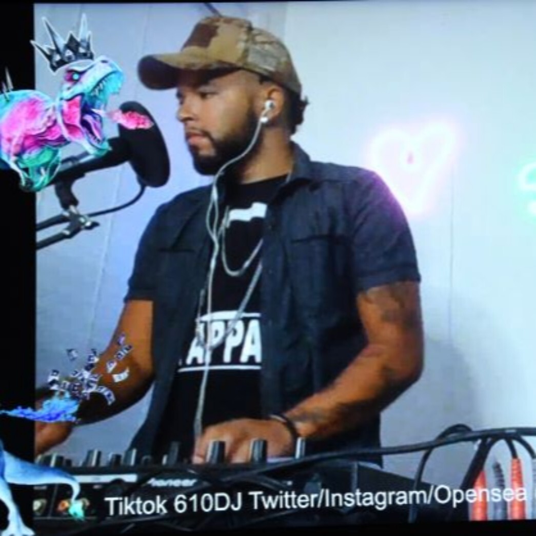 Check In With Worldwide Listeners Ep. 6  . . . . @DJTRAXXNFT Mega Mix