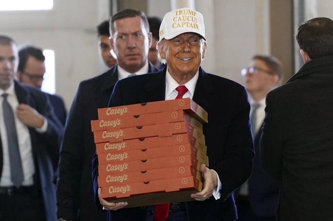 TRUMP BRINGS PIZZA TO IOWA-FOX PULLS MY PILLOW ADS