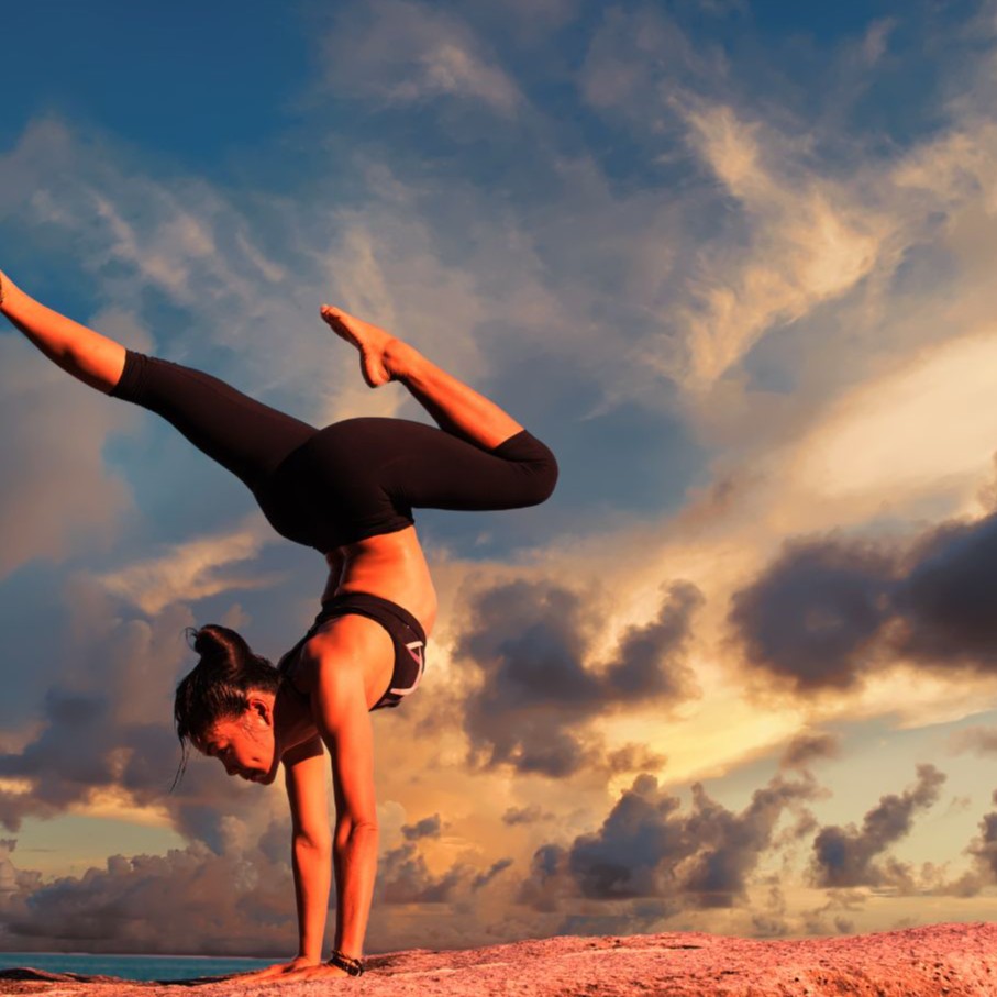 Fitness Journey, Making Fitness Fun, Fad Diets and Supplements, Weight Loss Plateaus, and More | Elliot Hasoon