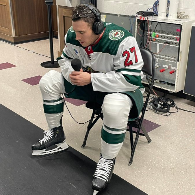 Jake Lucchini with TR after 1st @KFAN1003