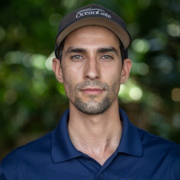 Explorer of Extreme Environments Trent Tresch Explorer of Extreme Environments Trent Tresch