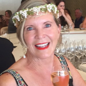 REPLAY - Put a Cork In ”Her”story with guest Rebecca Rosenberg 12-28-22