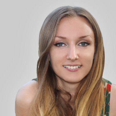 Interview With Self-Development Blogger Simona Rich
