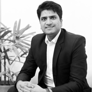 Shashank Vashishtha, I believe in: "Why Not?", Head of eXp India, shares his story on Global Luxury Real Estate Mastermind with Michael Valdes Podcast #185